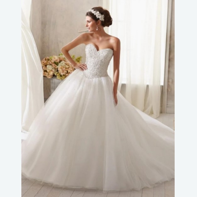 BRIDAL / WEDDING GOWN